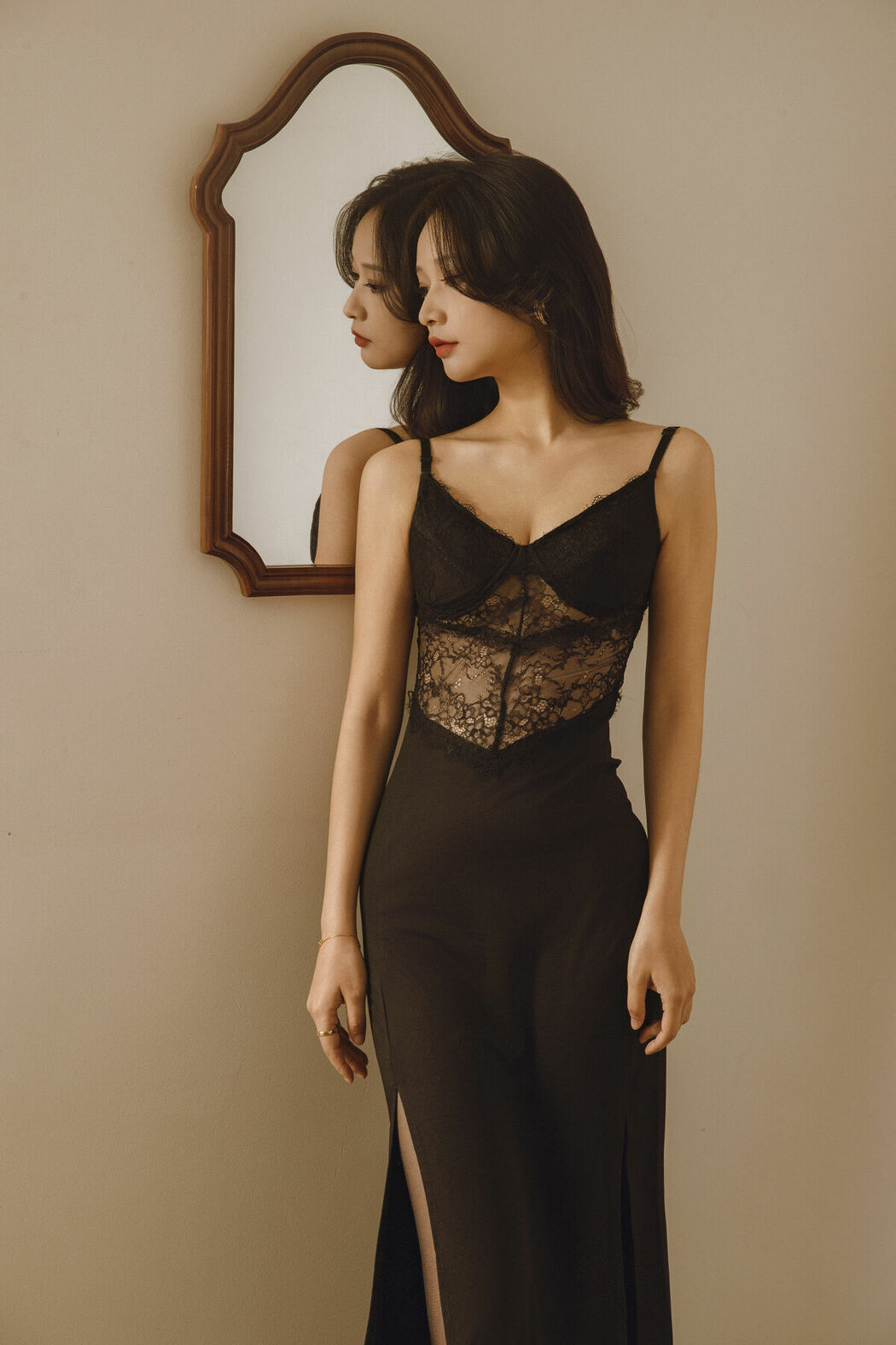 YiTuYu艺图语 Vol.8797 Cheng Zi (22P)