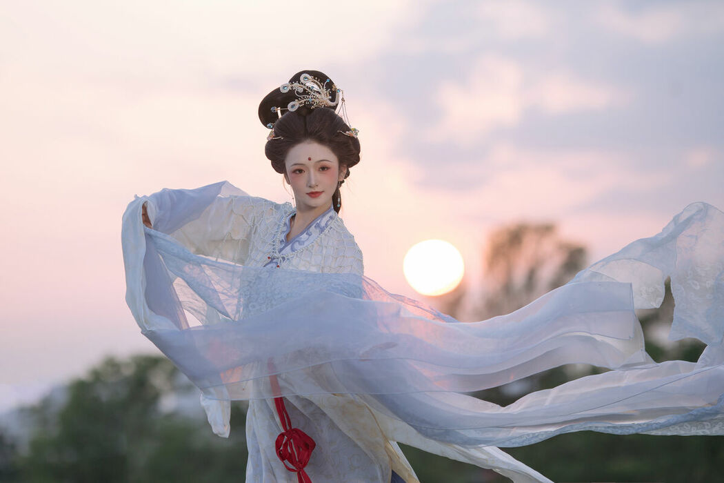 YiTuYu艺图语 Vol.8771 Chi Yan Zai Zhe Li (22P)