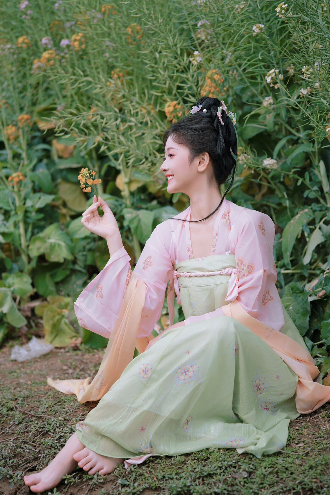 YiTuYu艺图语 Vol.8767 Xuan Wo Ming Zi (48P)