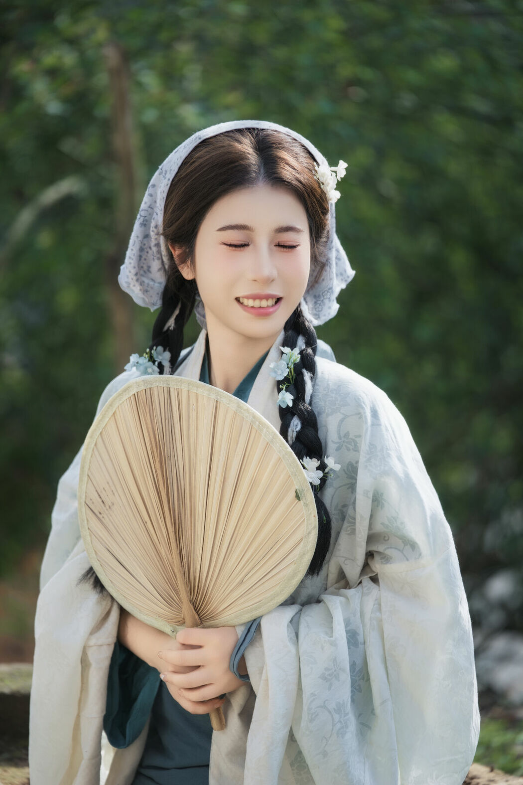 YiTuYu艺图语 Vol.8774 Cui Xiao Li (17P)