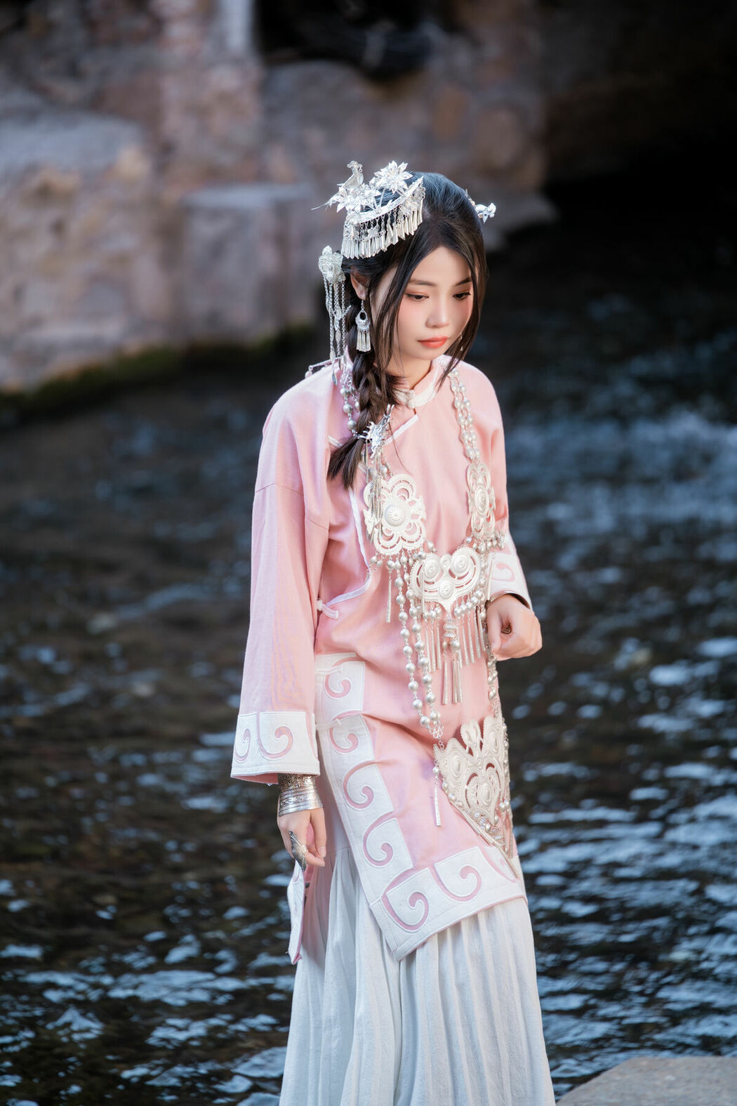 YiTuYu艺图语 Vol.8795 Yang Min Ting (15P)