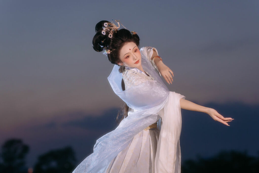 YiTuYu艺图语 Vol.8771 Chi Yan Zai Zhe Li (22P)