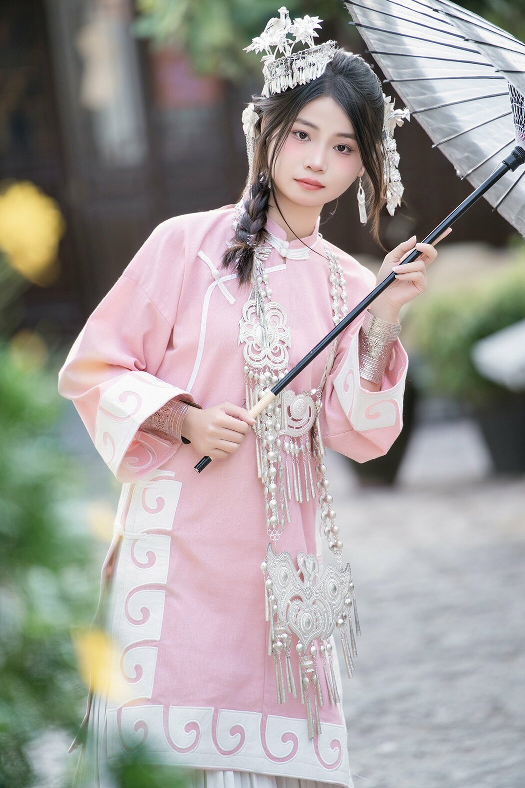 YiTuYu艺图语 Vol.8795 Yang Min Ting (15P) Cover Photo