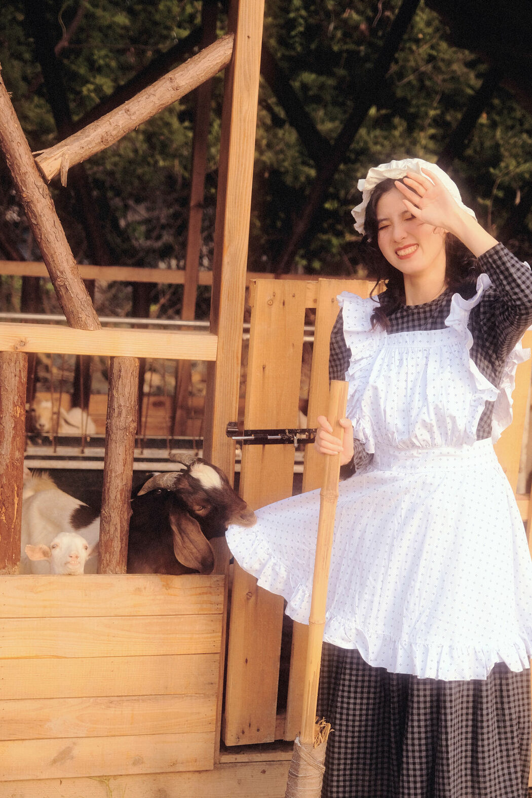 YiTuYu艺图语 Vol.8780 Zhu Qing (22P)