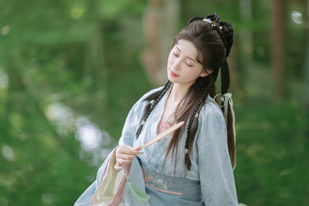 YiTuYu艺图语 Vol.8800 Chu Yuan Yuan (21P)