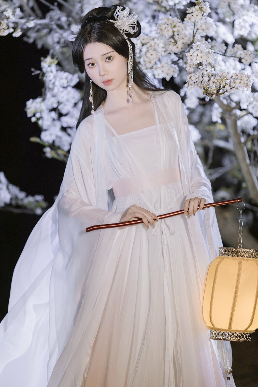 YiTuYu艺图语 Vol.8782 Chu Yuan Yuan (21P) Cover Photo