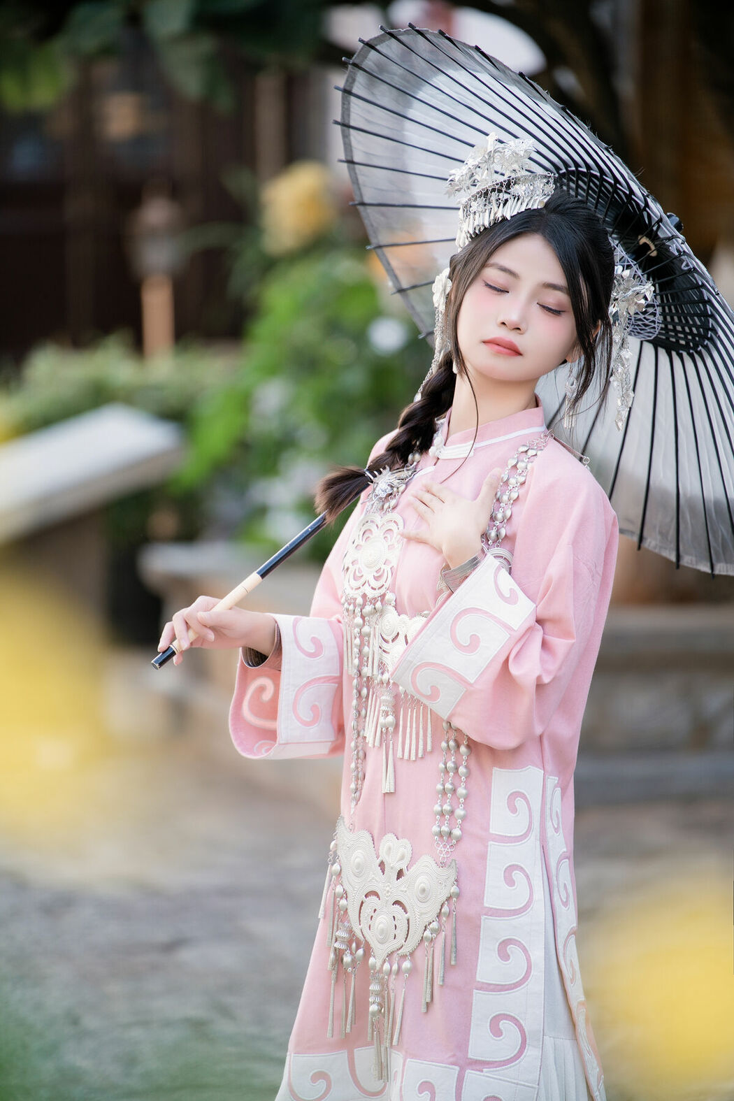 YiTuYu艺图语 Vol.8795 Yang Min Ting (15P)