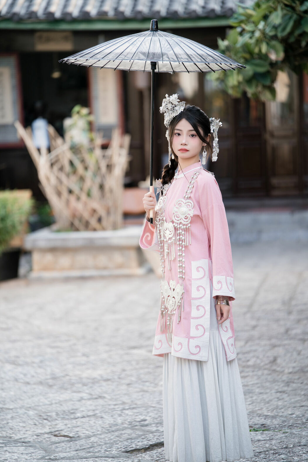 YiTuYu艺图语 Vol.8795 Yang Min Ting (15P)