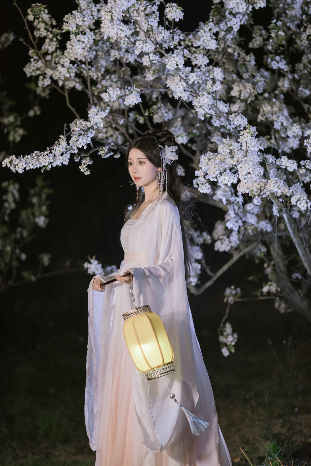 YiTuYu艺图语 Vol.8782 Chu Yuan Yuan (21P)