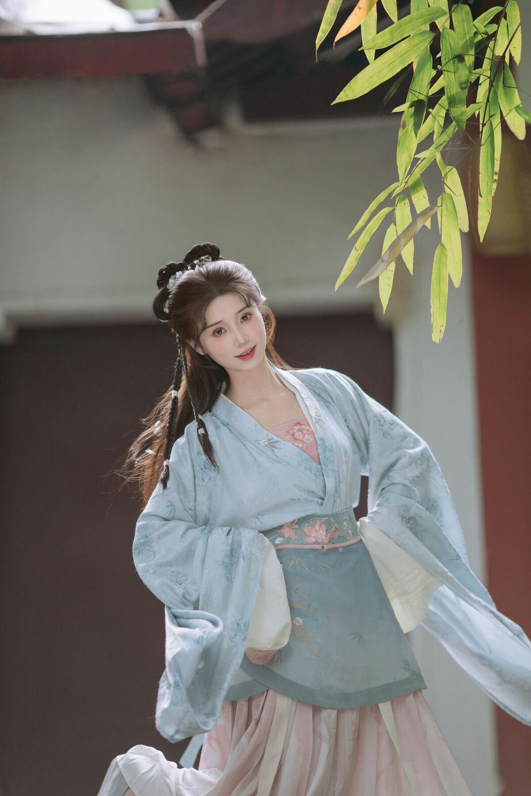 YiTuYu艺图语 Vol.8800 Chu Yuan Yuan (21P)