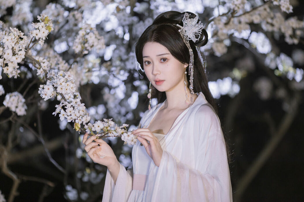 YiTuYu艺图语 Vol.8782 Chu Yuan Yuan (21P)