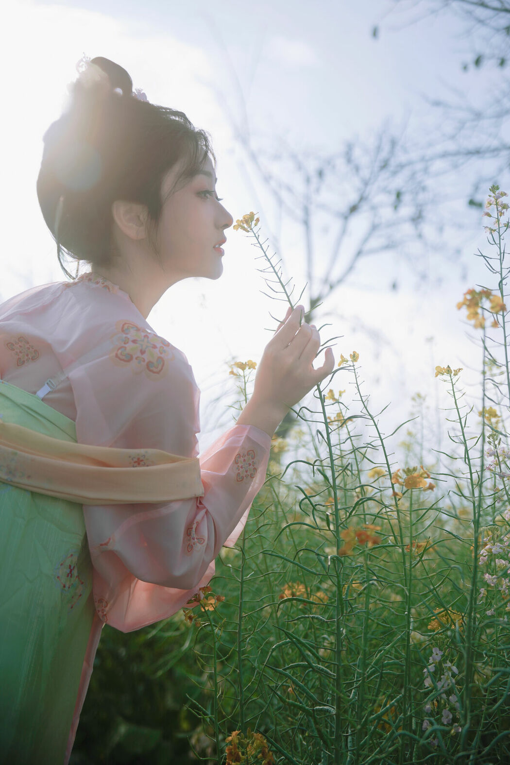 YiTuYu艺图语 Vol.8767 Xuan Wo Ming Zi (48P)