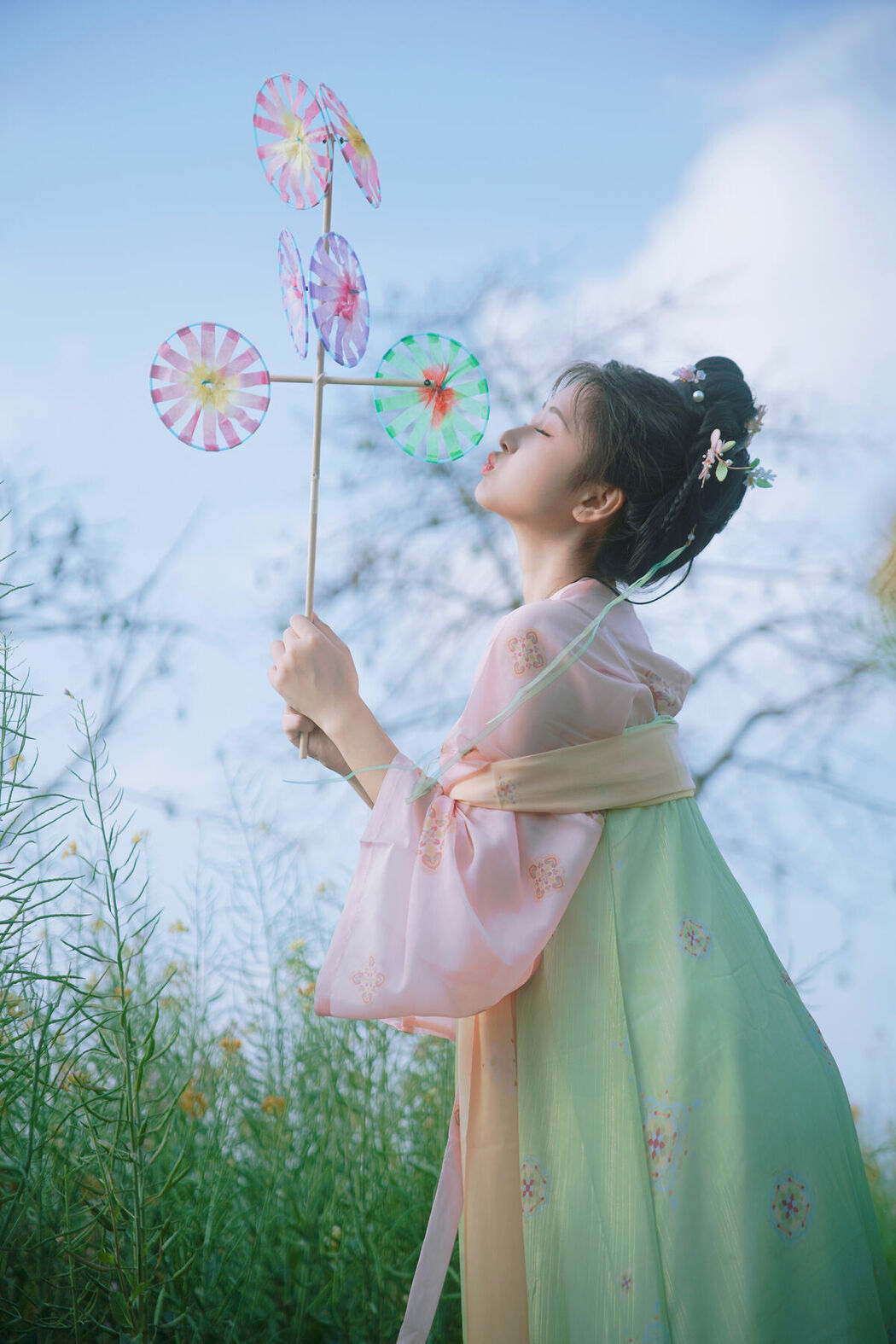 YiTuYu艺图语 Vol.8767 Xuan Wo Ming Zi (48P)