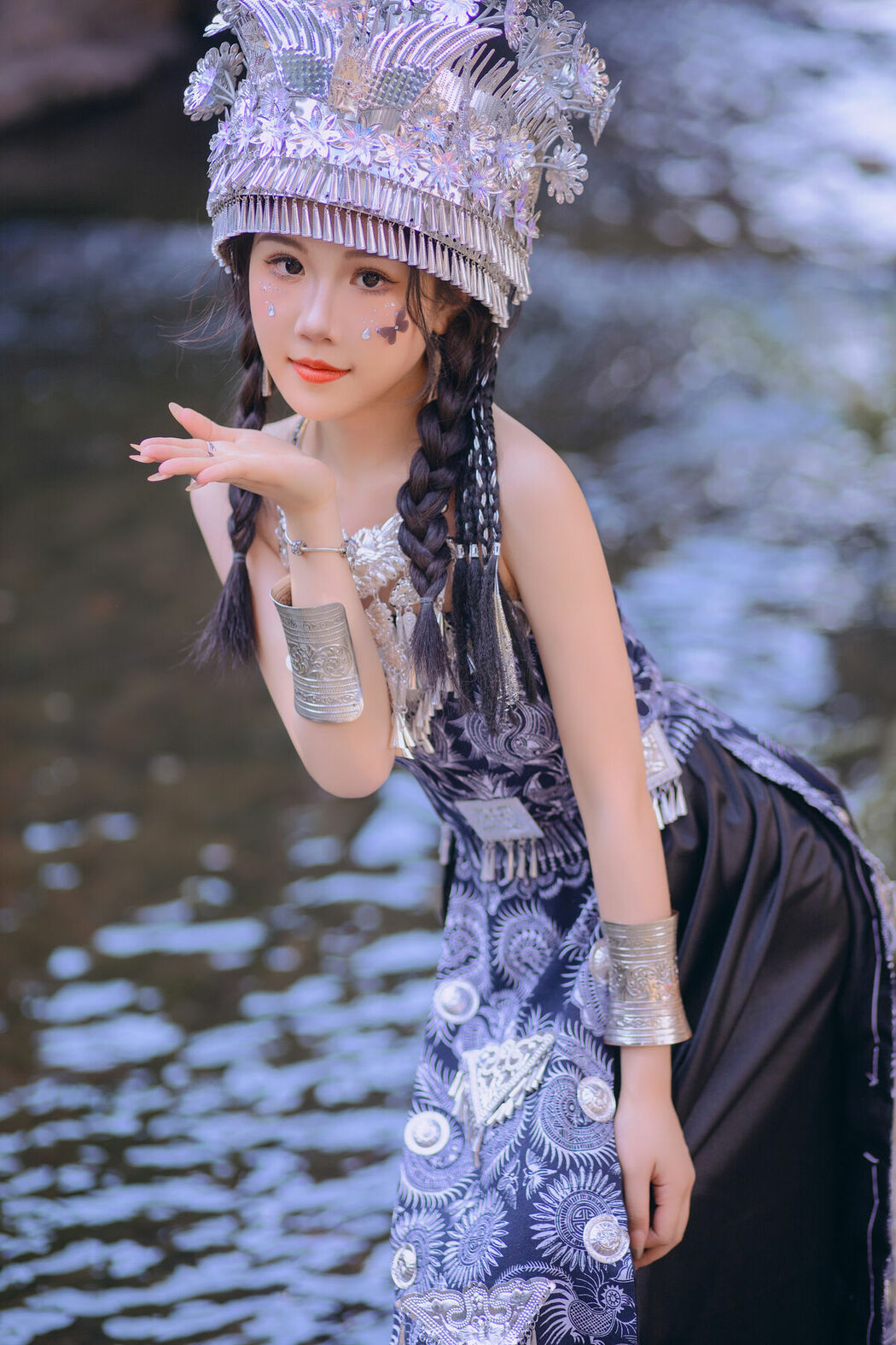 YiTuYu艺图语 Vol.8766 Xiao Lin (19P)