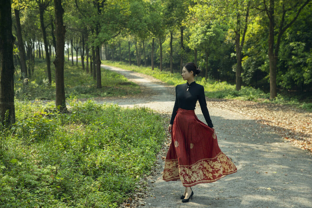 YiTuYu艺图语 Vol.8784 Chenaling_CL (29P)