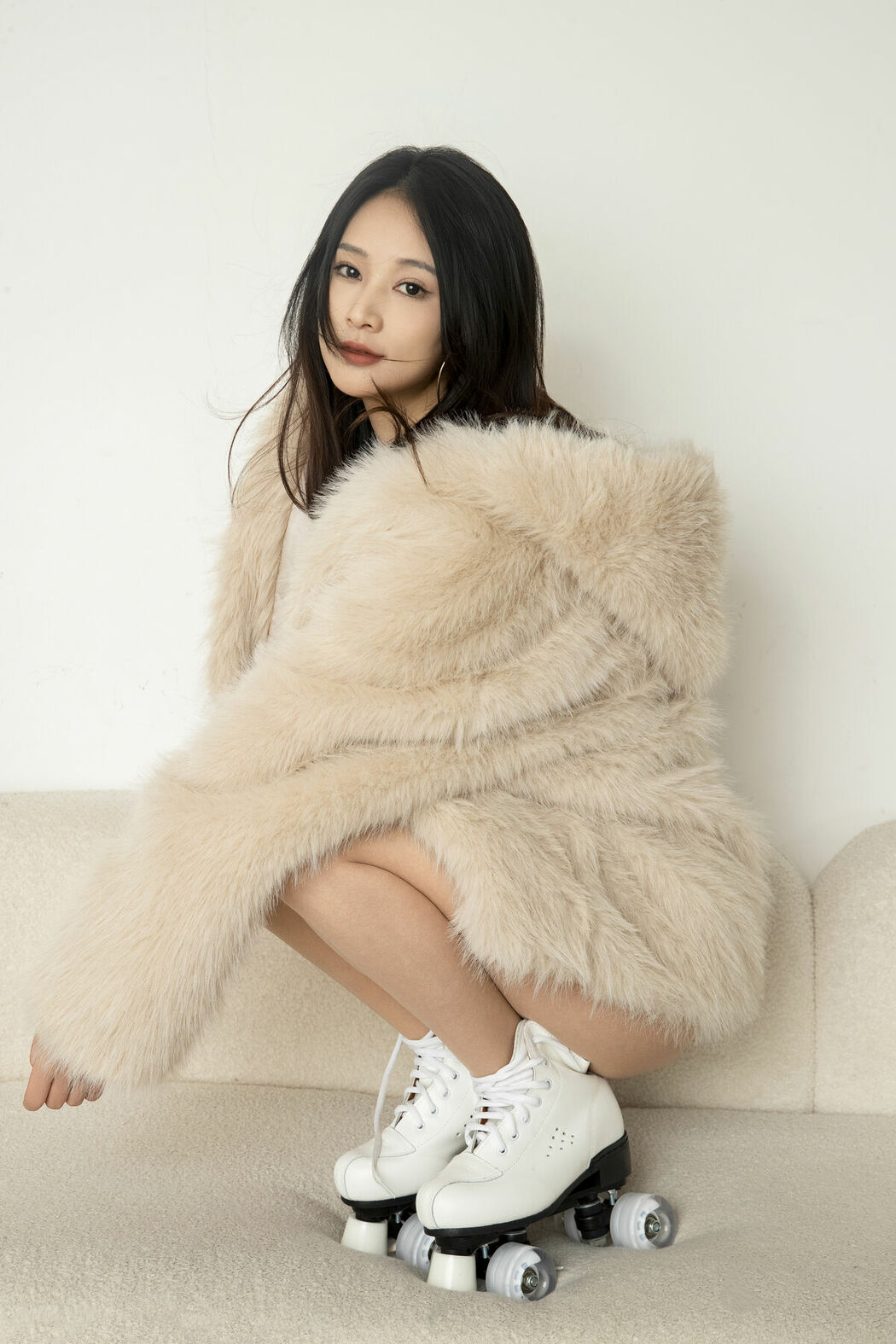 YiTuYu艺图语 Vol.8768 Cheng Zi (23P)