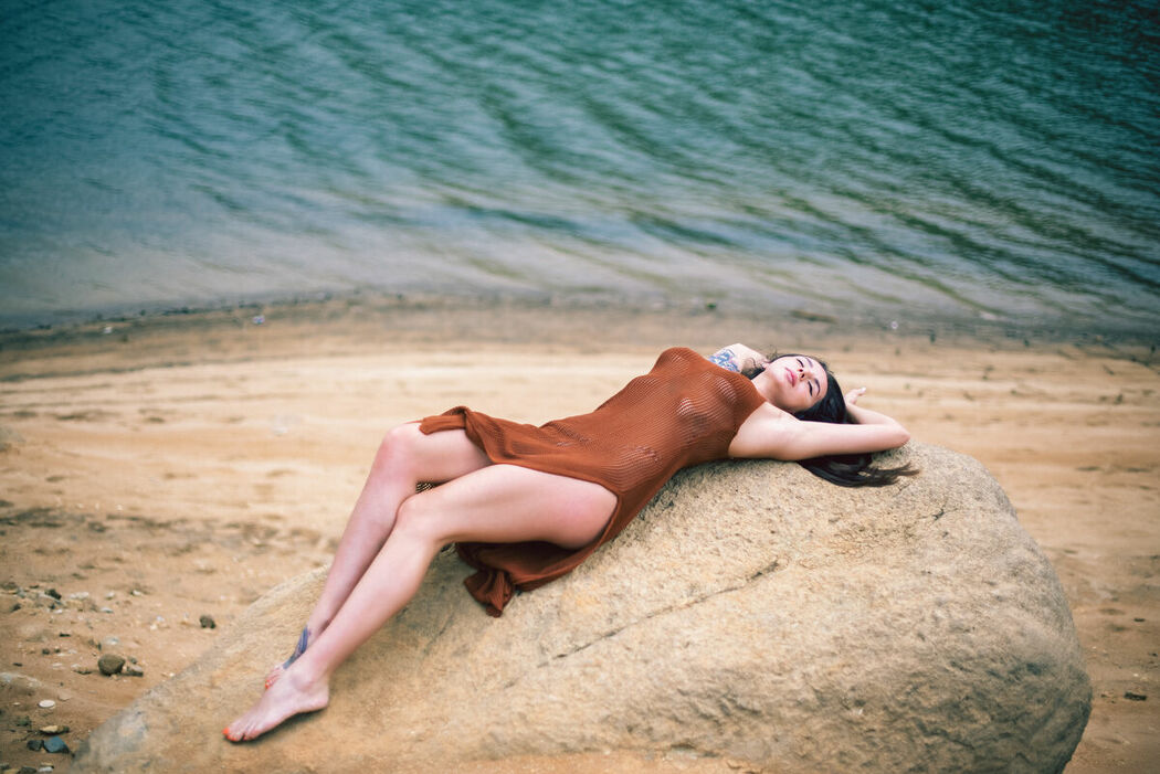 YiTuYu艺图语 Vol.8807 Kai Li (18P)