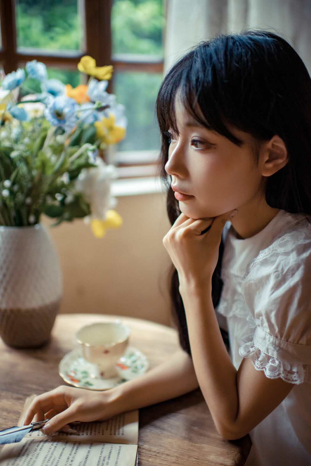 YiTuYu艺图语 Vol.8815 Nan Yi (25P)