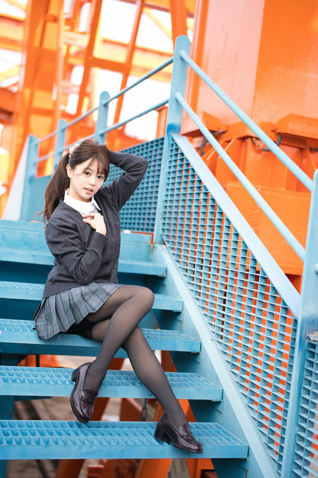 YiTuYu艺图语 Vol.8824 Xiao Yi (49P)