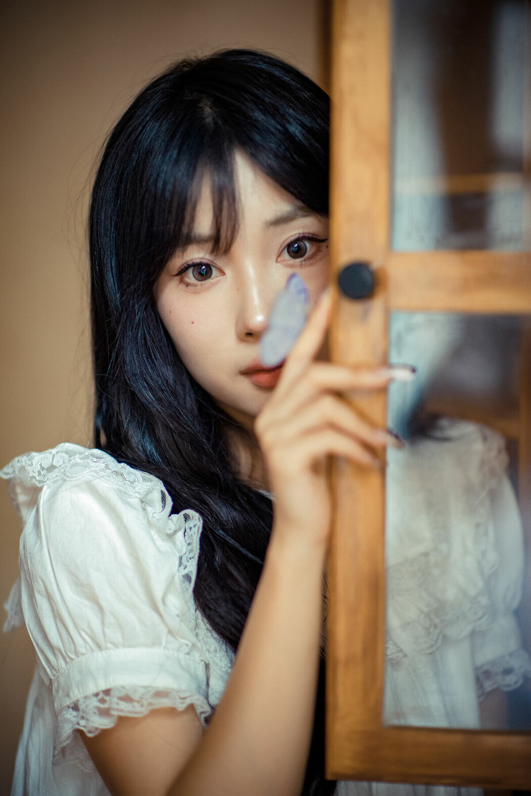 YiTuYu艺图语 Vol.8815 Nan Yi (25P)