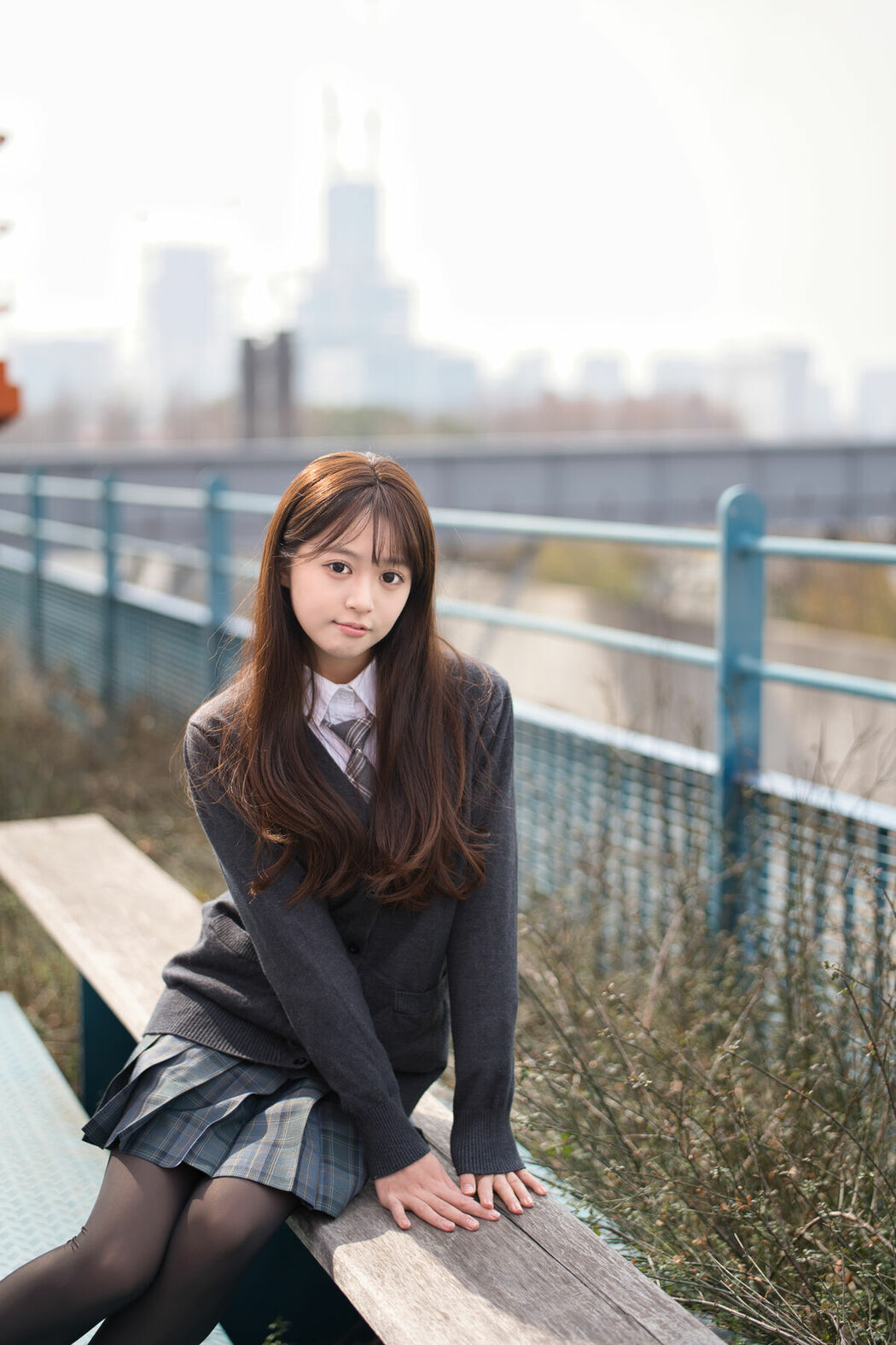 YiTuYu艺图语 Vol.8824 Xiao Yi (49P)