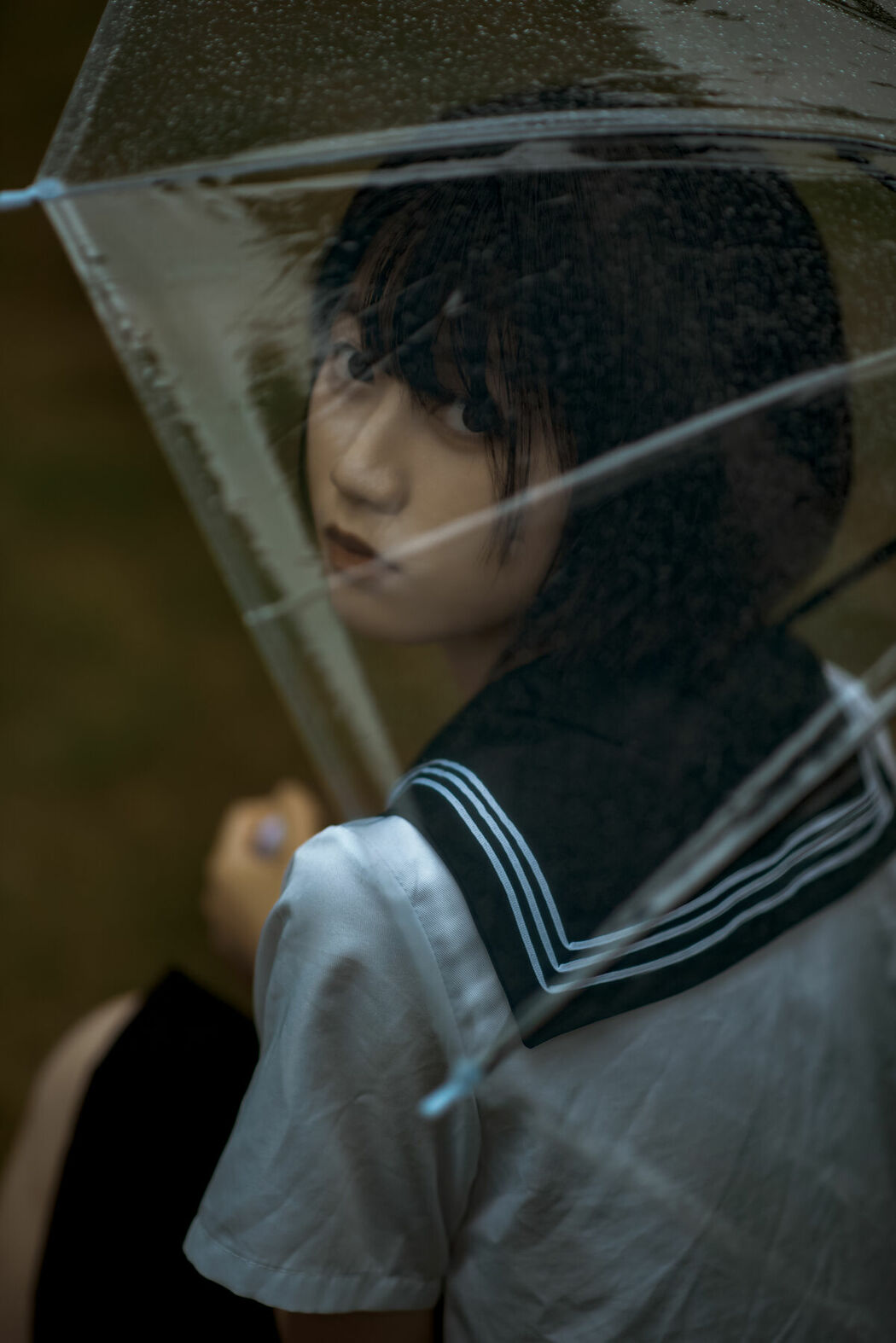 YiTuYu艺图语 Vol.8803 Yi Ming (37P)