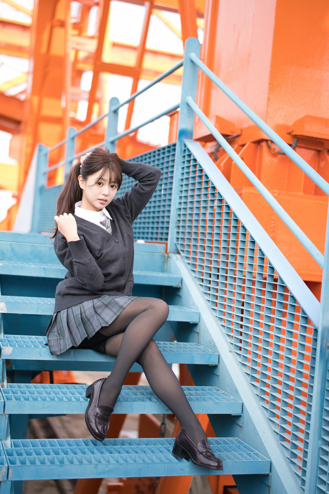 YiTuYu艺图语 Vol.8824 Xiao Yi (49P)