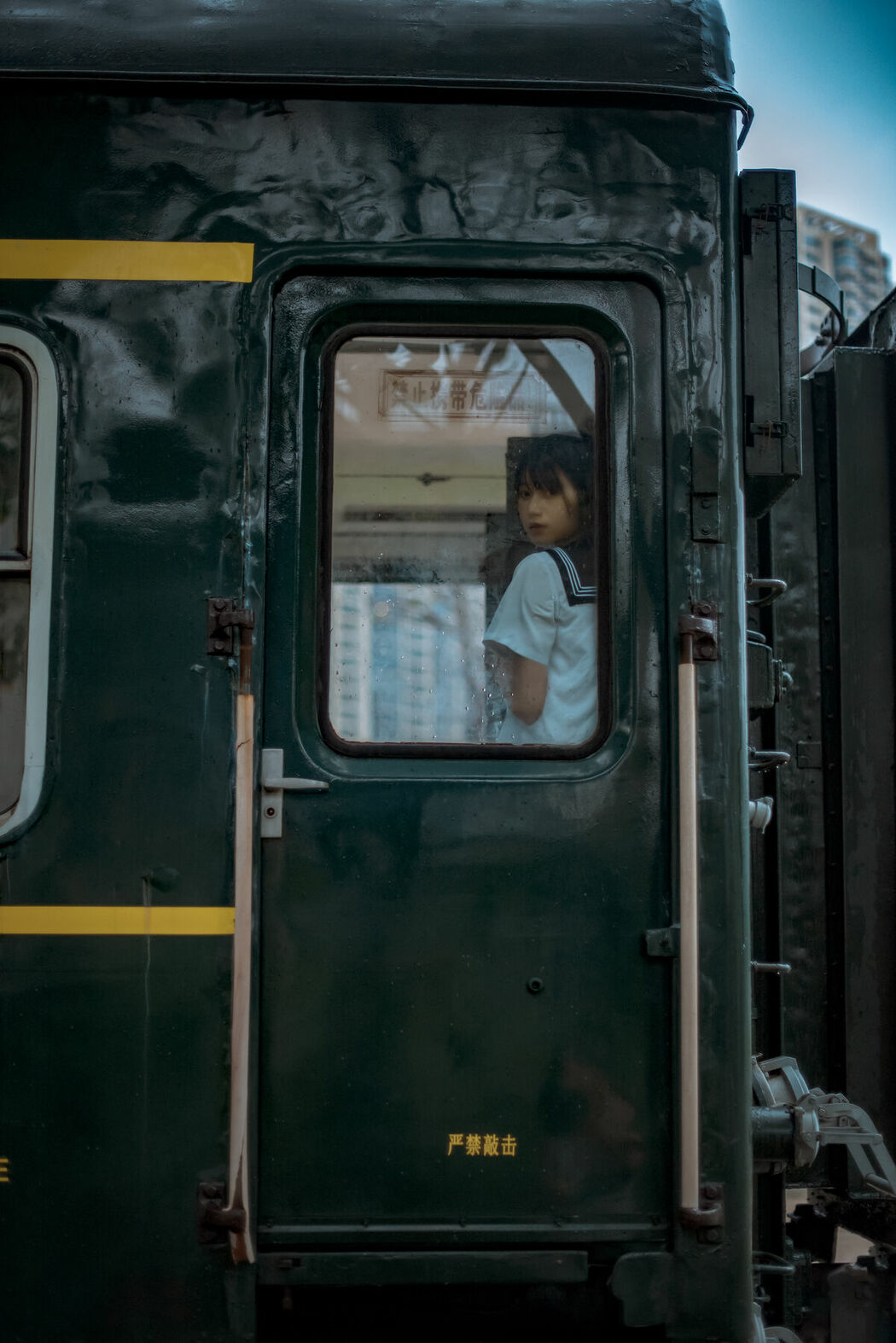 YiTuYu艺图语 Vol.8803 Yi Ming (37P)