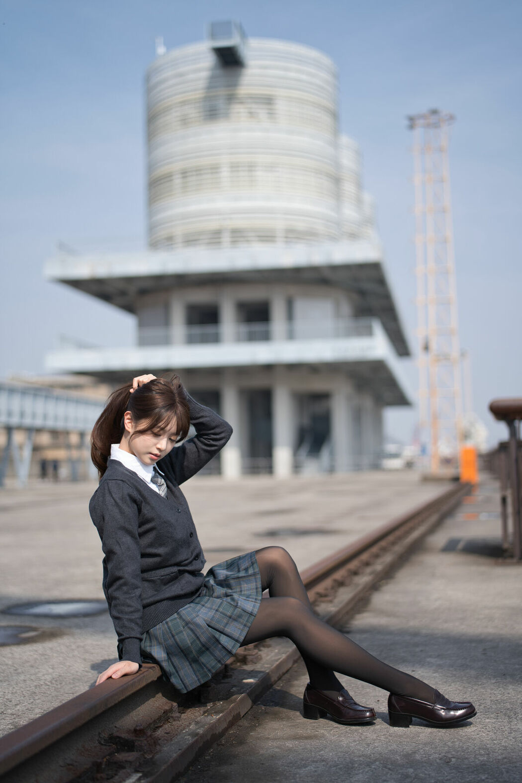 YiTuYu艺图语 Vol.8824 Xiao Yi (49P)