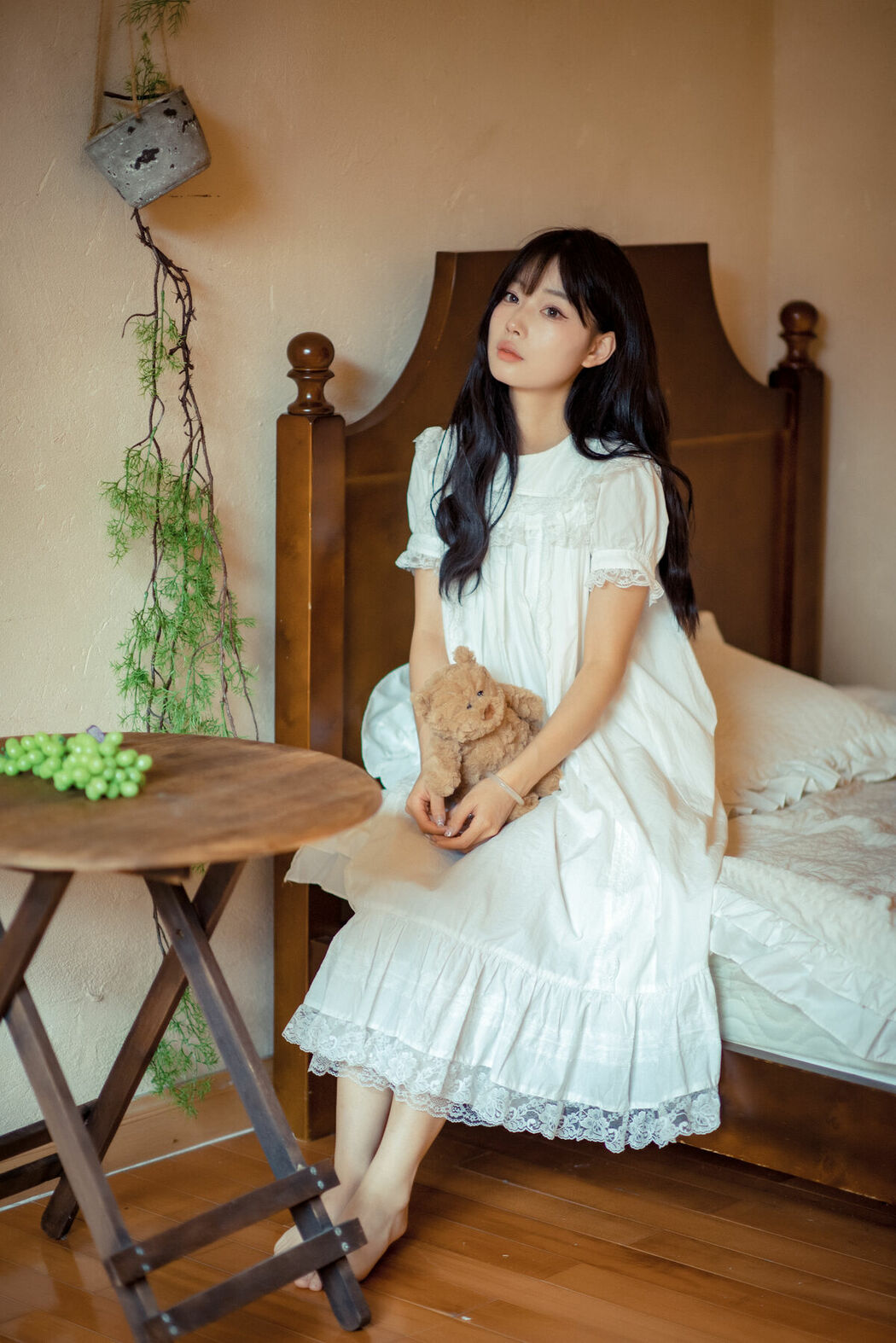 YiTuYu艺图语 Vol.8815 Nan Yi (25P)