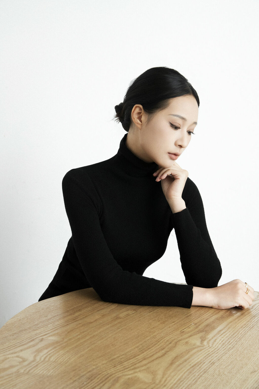 YiTuYu艺图语 Vol.8805 Yi Ming (25P)