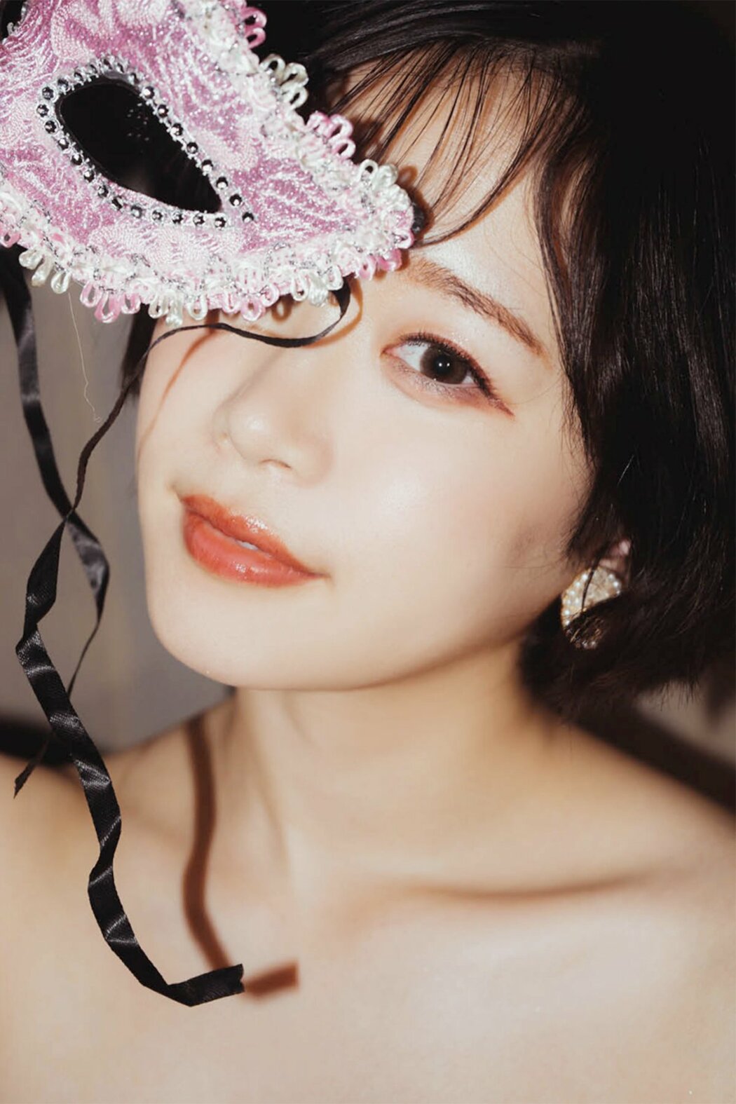 JP Yura Kano 架乃ゆら – Lady Mary Part01 (50P) Cover Photo