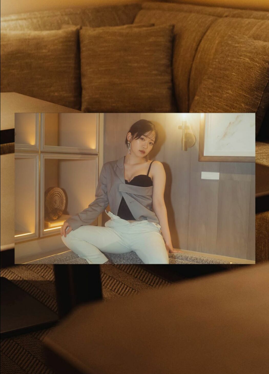 JP Yura Kano 架乃ゆら – Lady Mary Part01 (50P)