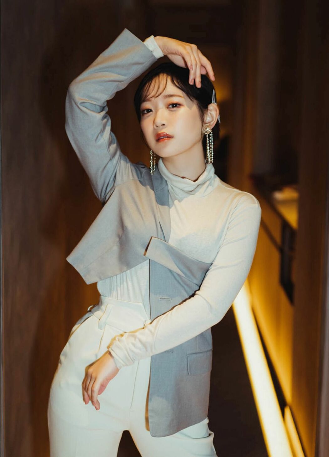 JP Yura Kano 架乃ゆら – Lady Mary Part01 (50P)