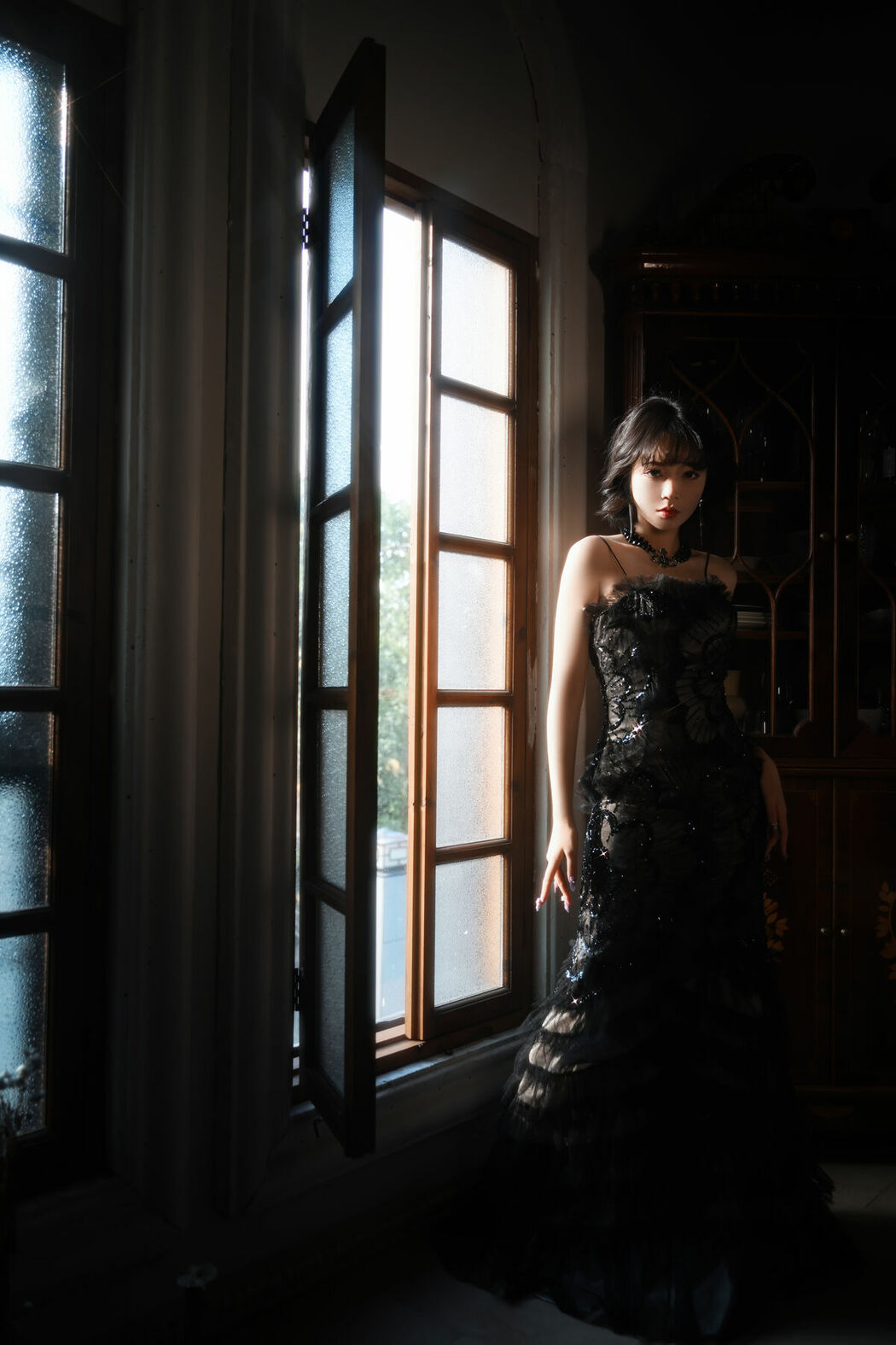 YiTuYu艺图语 Vol.8835 Yi Ming (28P)