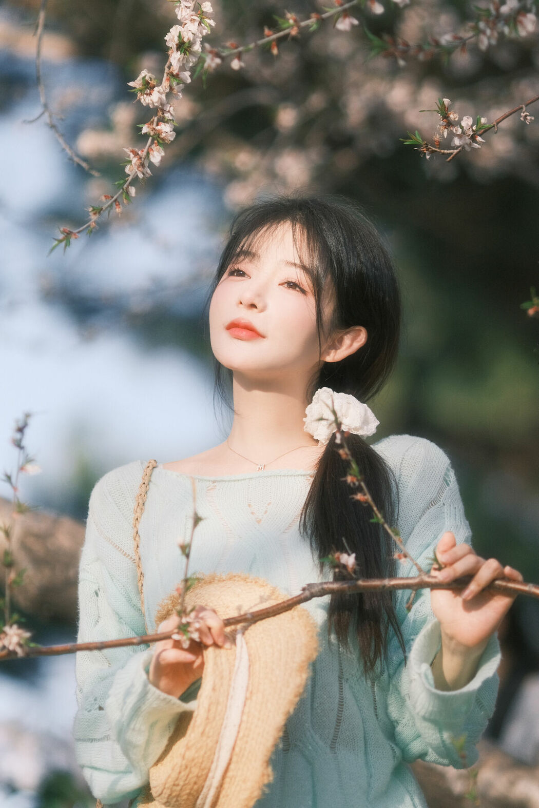 YiTuYu艺图语 Vol.8836 Yang Yi Mo (21P)