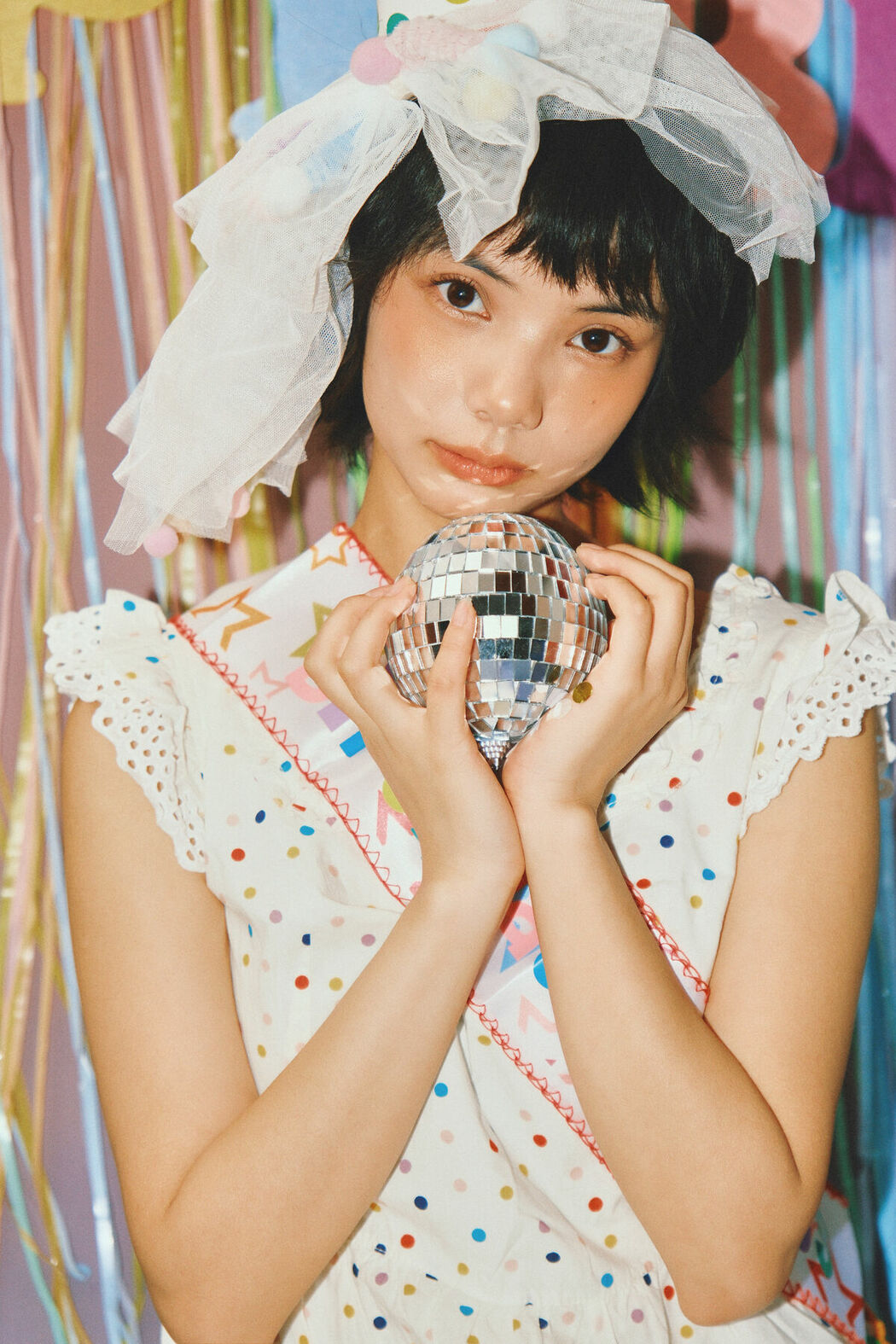 YiTuYu艺图语 Vol.8829 YiYi (25P)