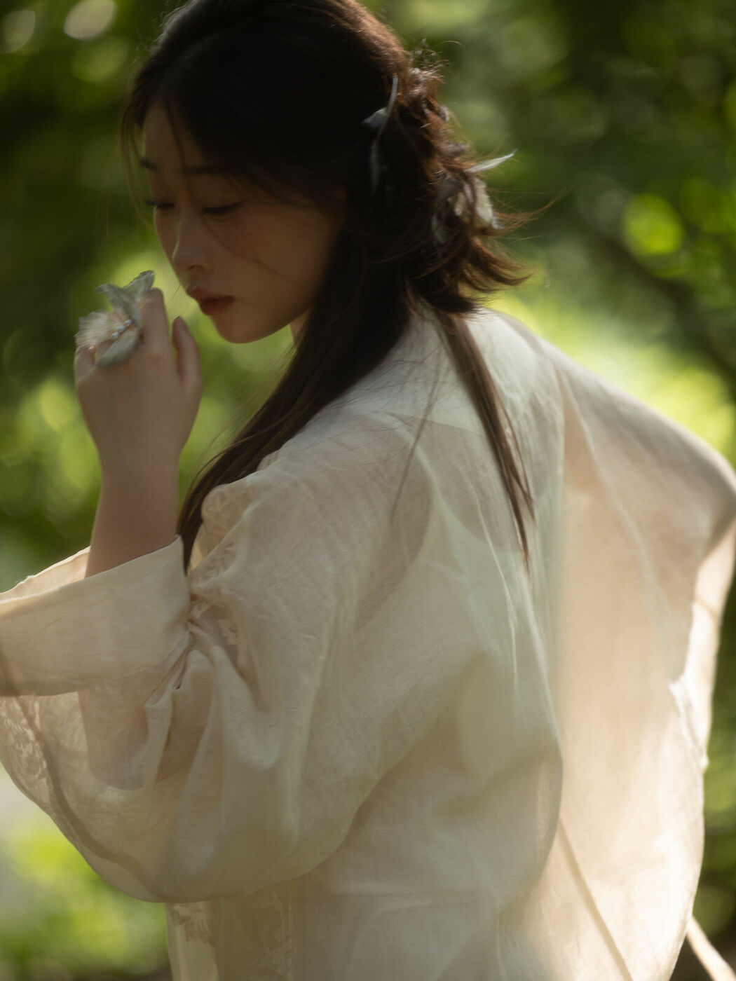 YiTuYu艺图语 Vol.8828 Qiu Qiu (21P)