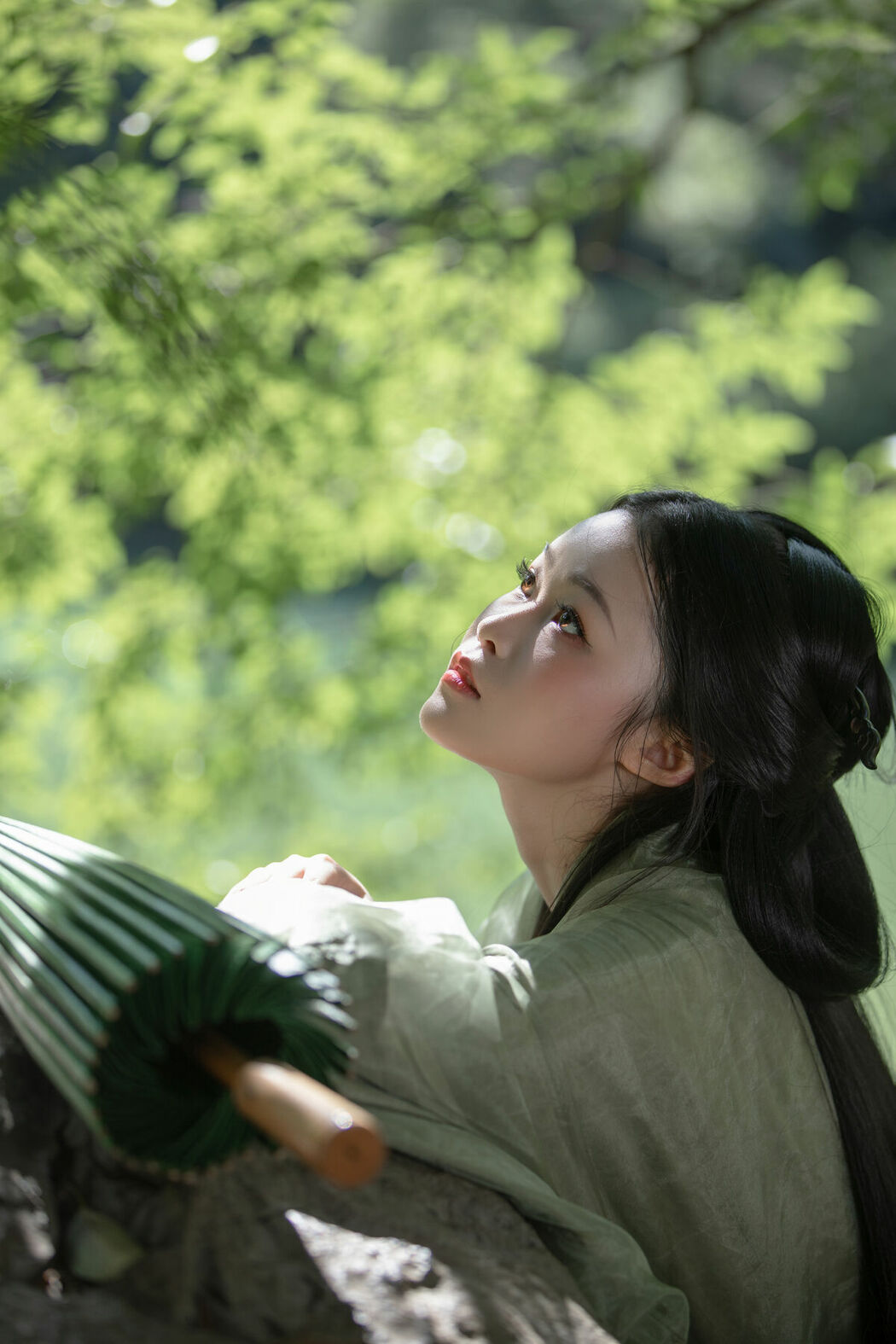 YiTuYu艺图语 Vol.8832 Yi Ming (36P)