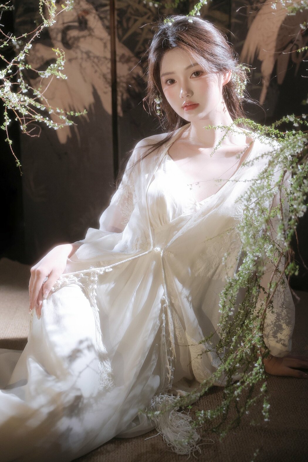 YiTuYu艺图语 Vol.8827 Jia Yi (15P) Cover Photo