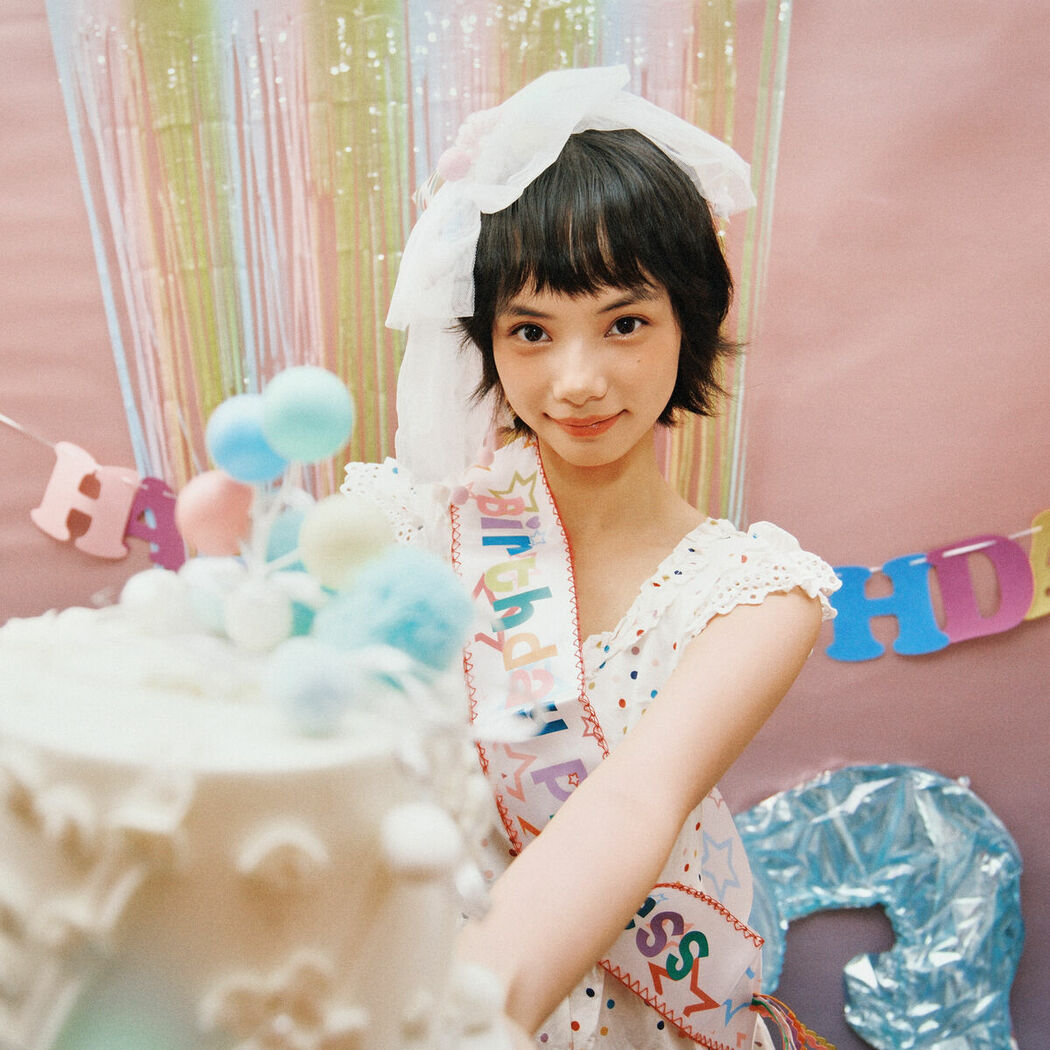 YiTuYu艺图语 Vol.8829 YiYi (25P)