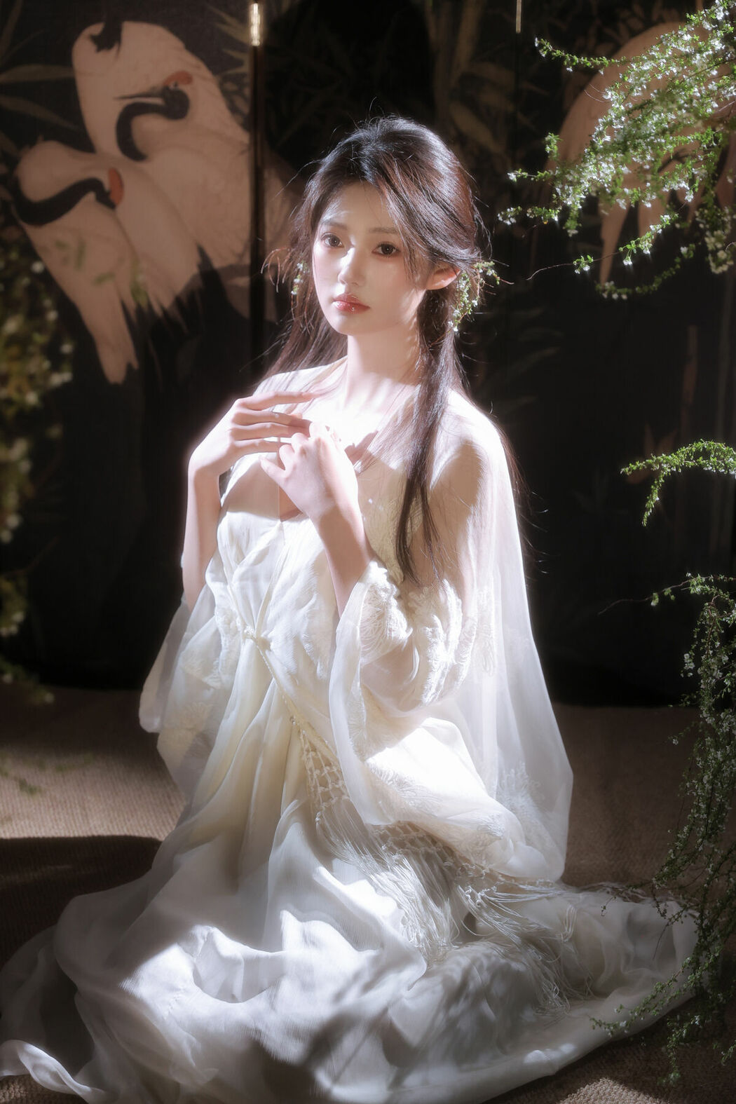 YiTuYu艺图语 Vol.8827 Jia Yi (15P)