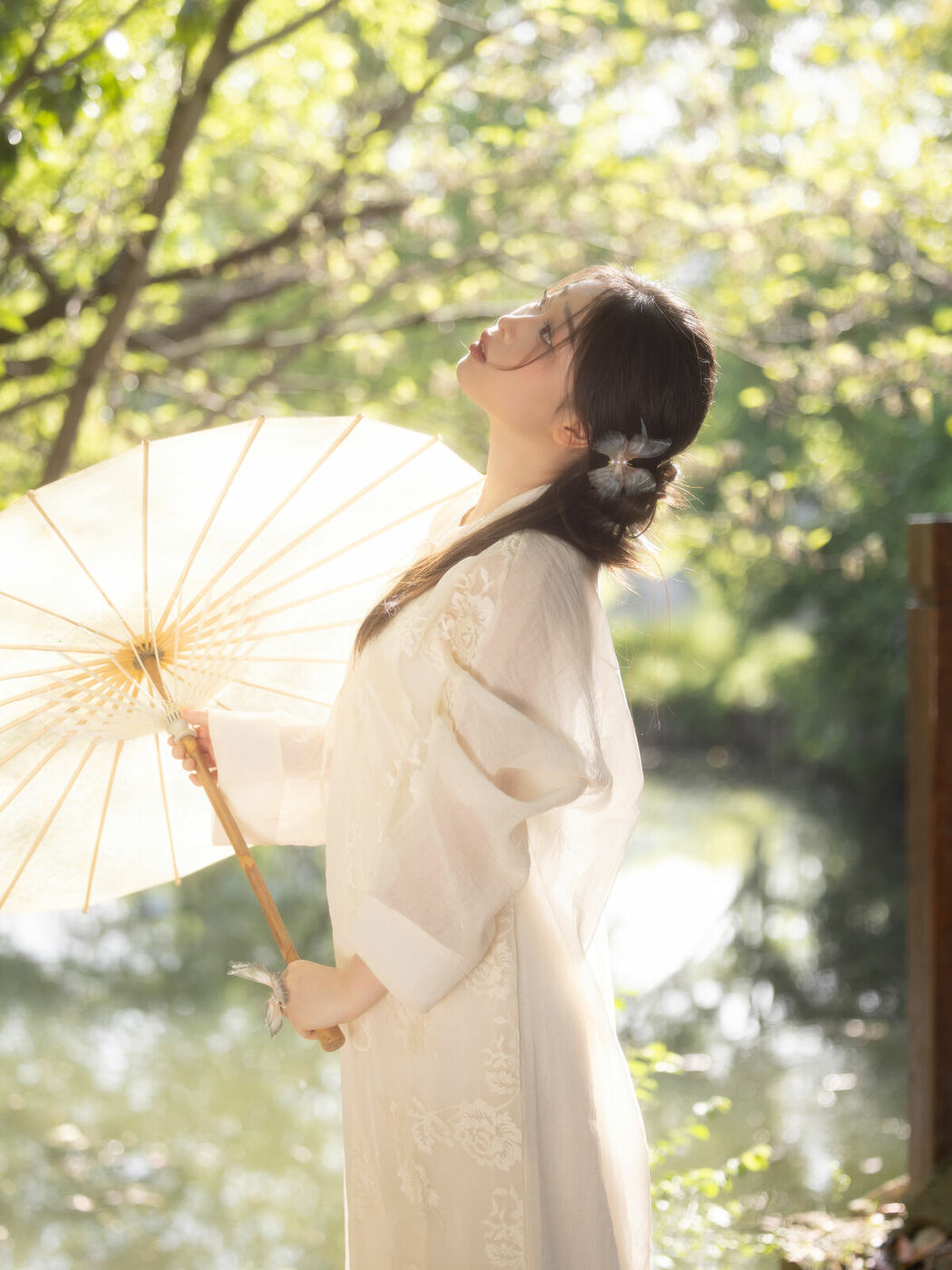 YiTuYu艺图语 Vol.8828 Qiu Qiu (21P)