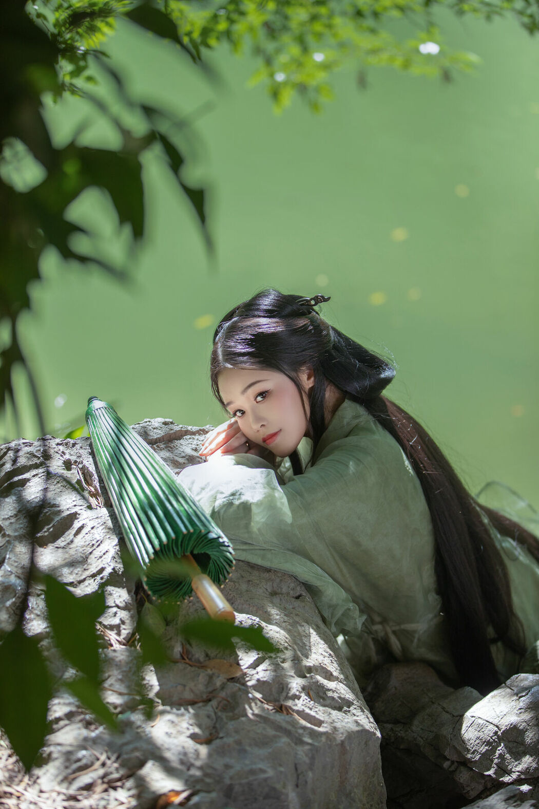 YiTuYu艺图语 Vol.8832 Yi Ming (36P)