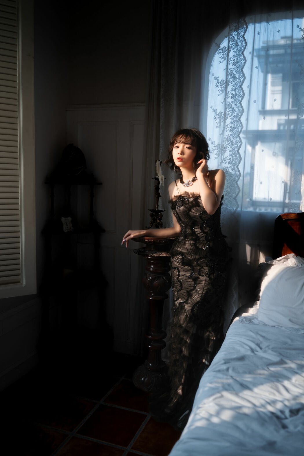 YiTuYu艺图语 Vol.8835 Yi Ming (28P)