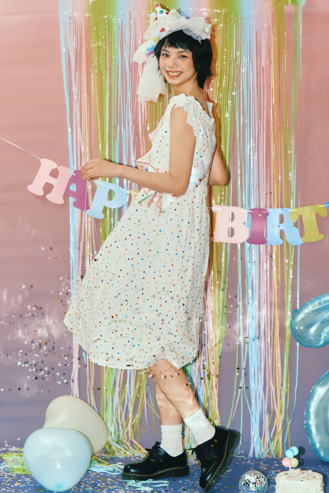 YiTuYu艺图语 Vol.8829 YiYi (25P)