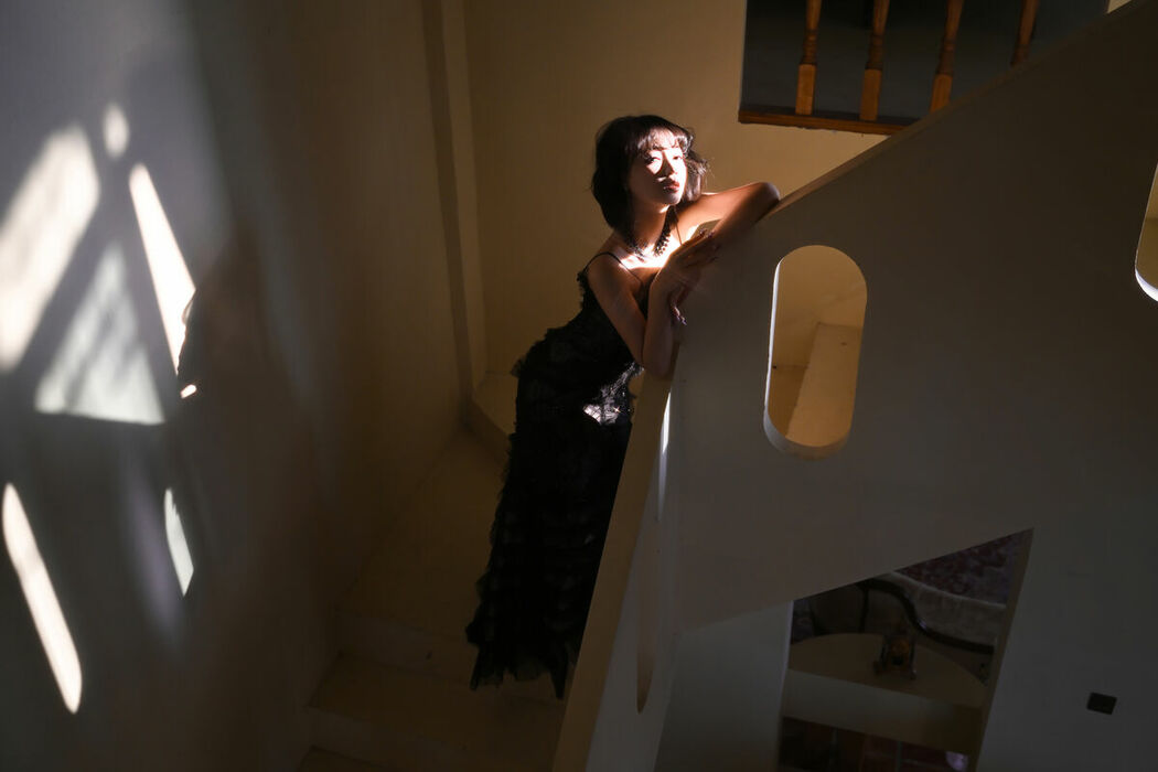 YiTuYu艺图语 Vol.8835 Yi Ming (28P)