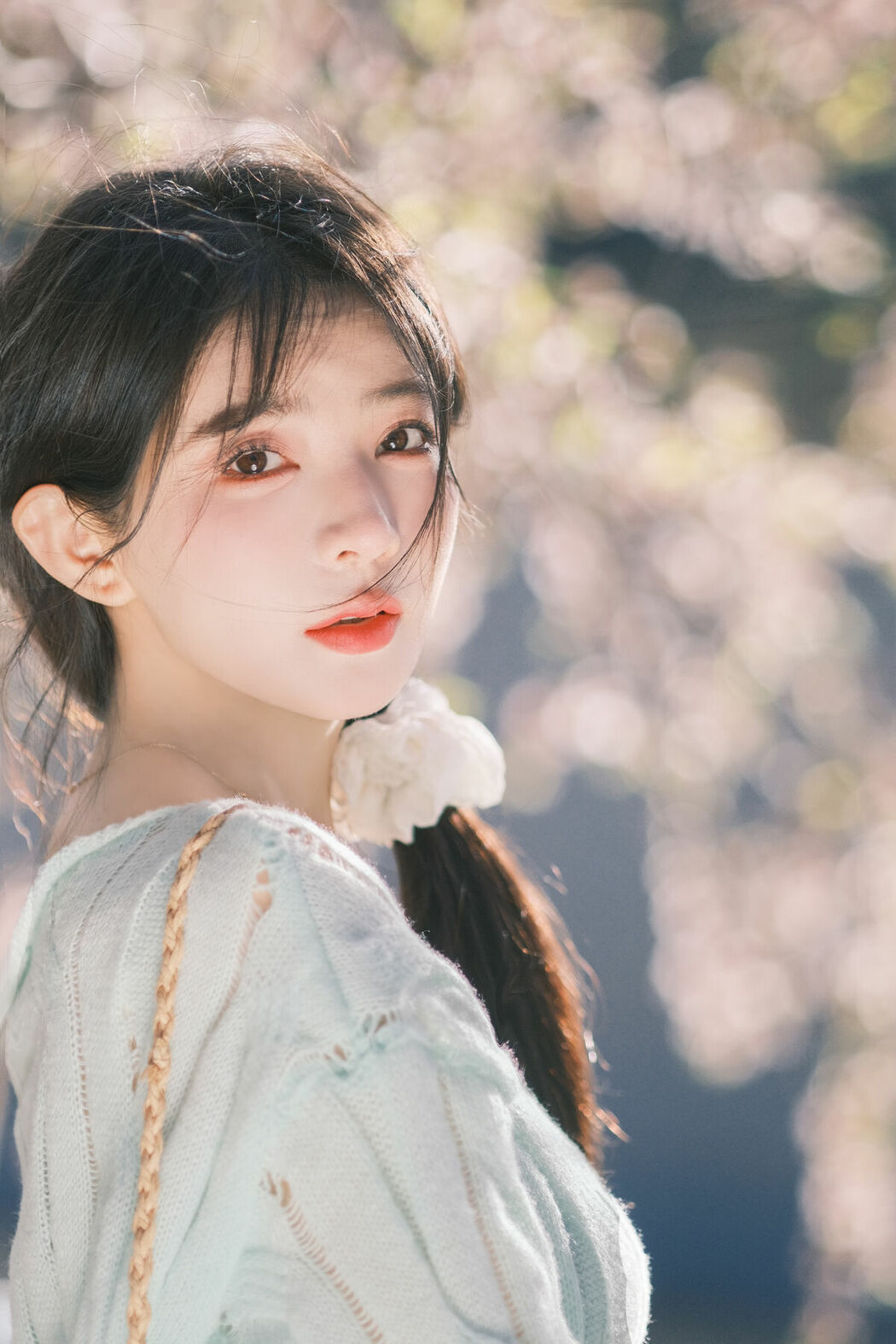 YiTuYu艺图语 Vol.8836 Yang Yi Mo (21P)