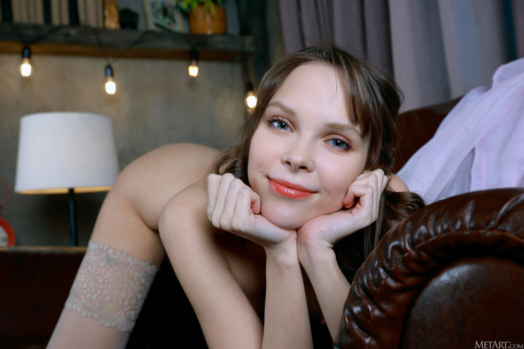 MetArt Kitty Gem – Crimson Kiss Part02 (61P)