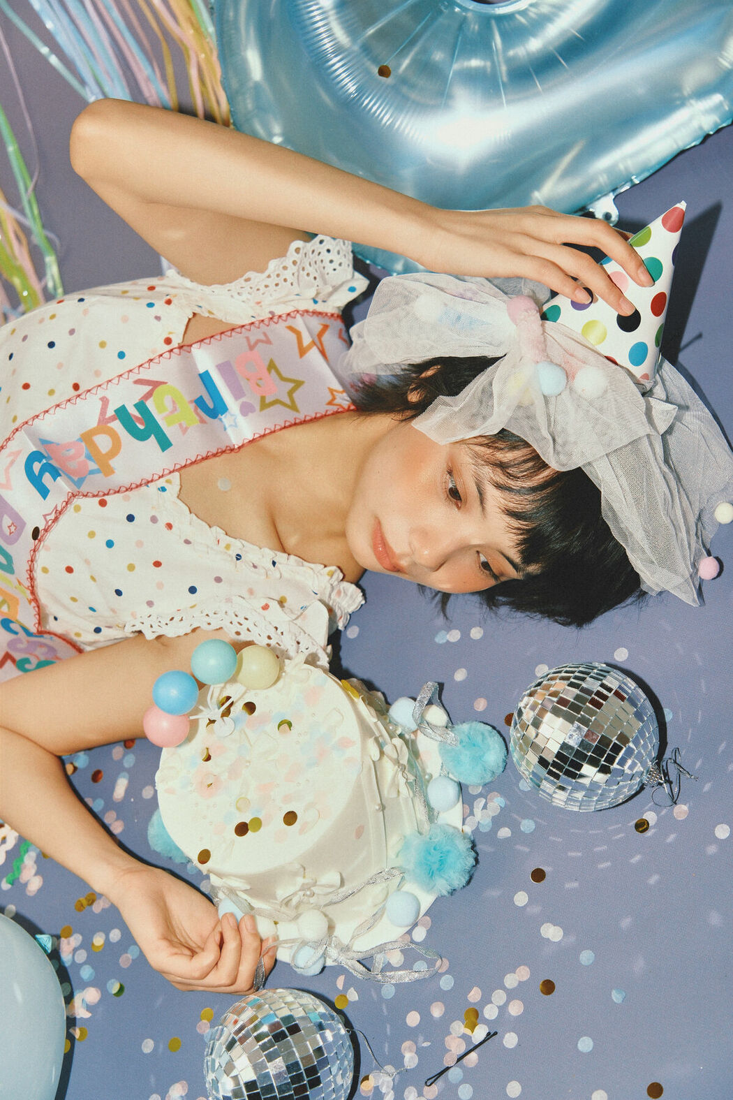 YiTuYu艺图语 Vol.8829 YiYi (25P)